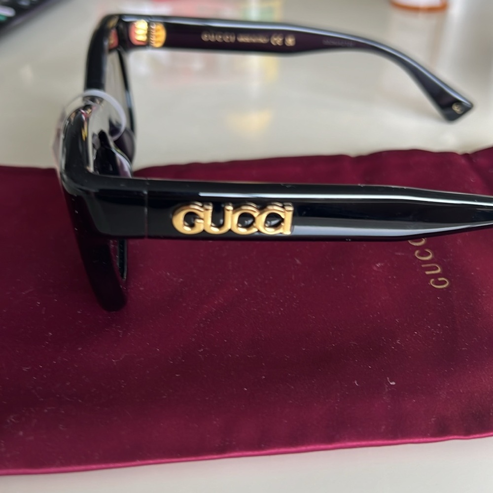 Gucci Rectangular Frame Sunglasses - image 2